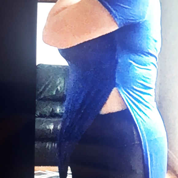 Blue top - Picture 3 of 3